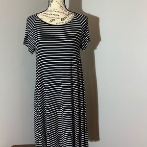 Black & White Striped Tunic Dress by Old Navy